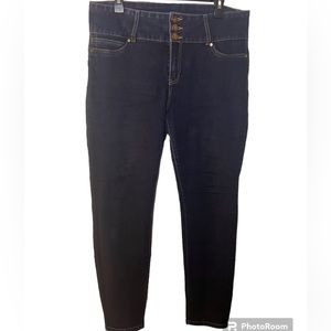 D JEANS Women's 3-Button High-Rise Skinny Jeans